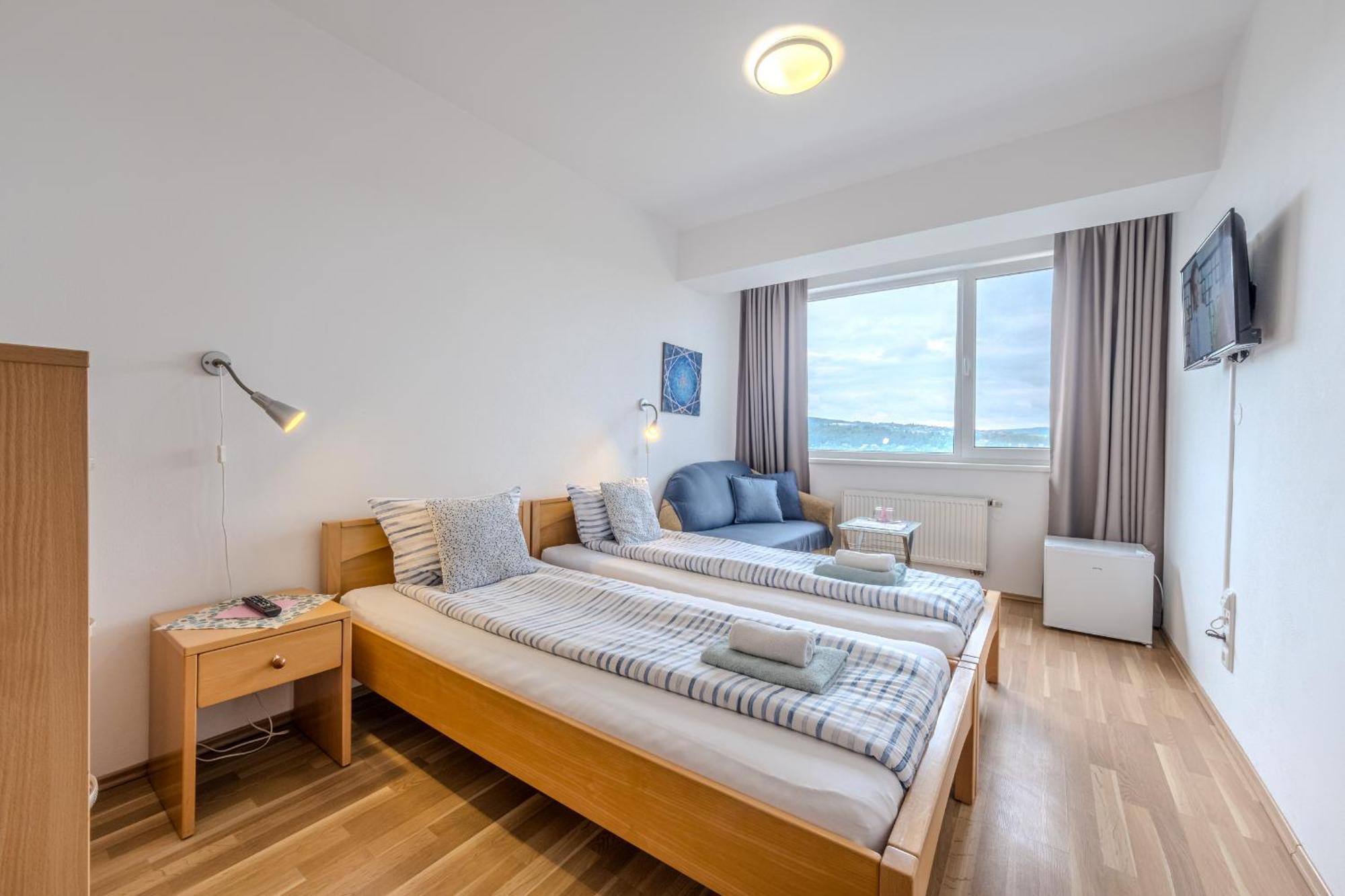 Penzion Kozi Horka U Brnenske Prehrady Brünn Exterior foto