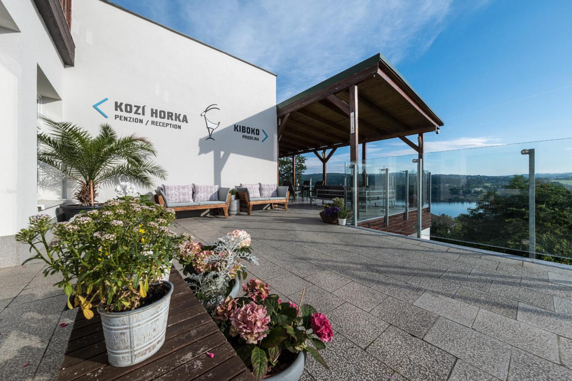 Penzion Kozi Horka U Brnenske Prehrady Brünn Exterior foto