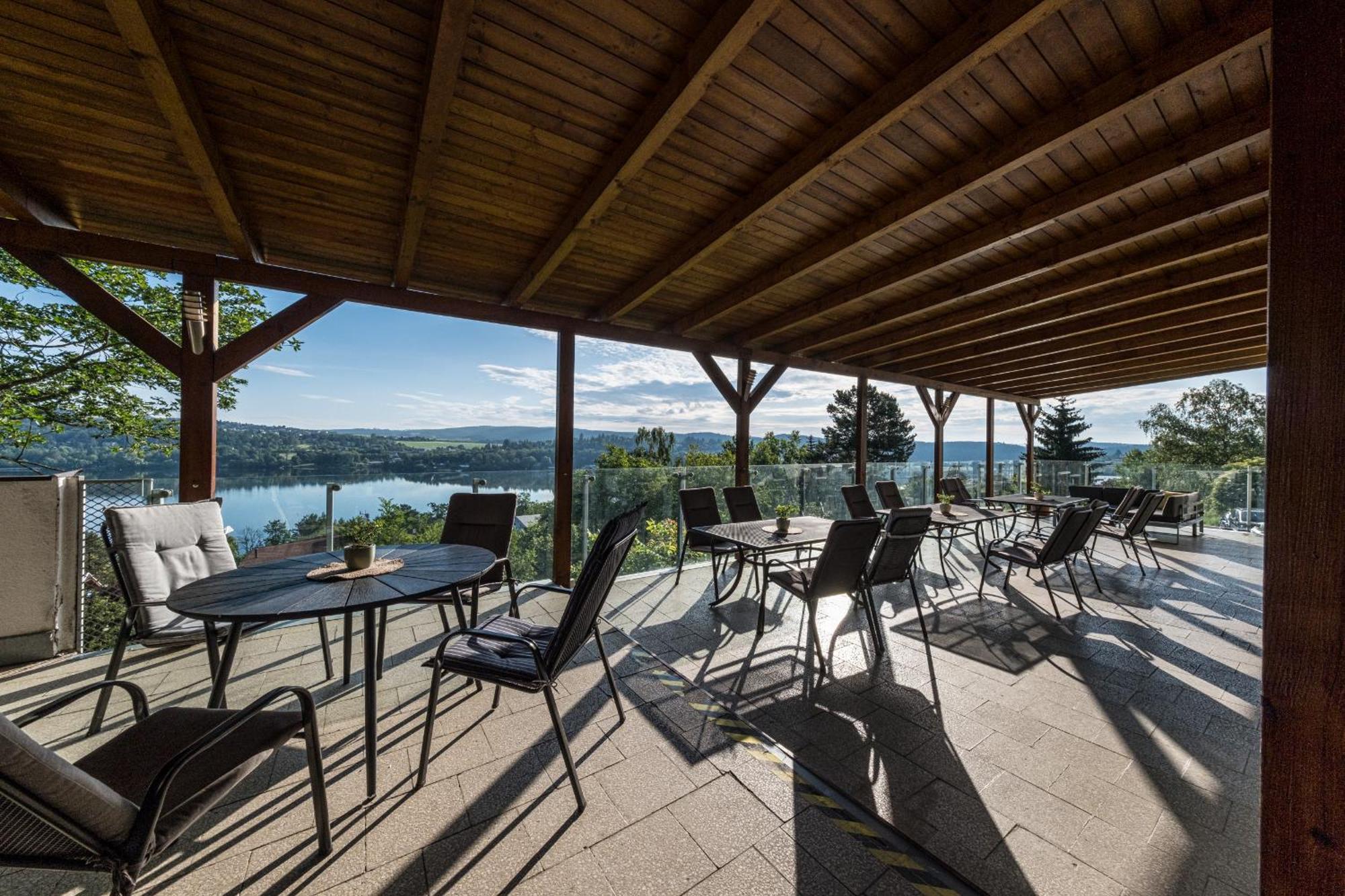 Penzion Kozi Horka U Brnenske Prehrady Brünn Exterior foto