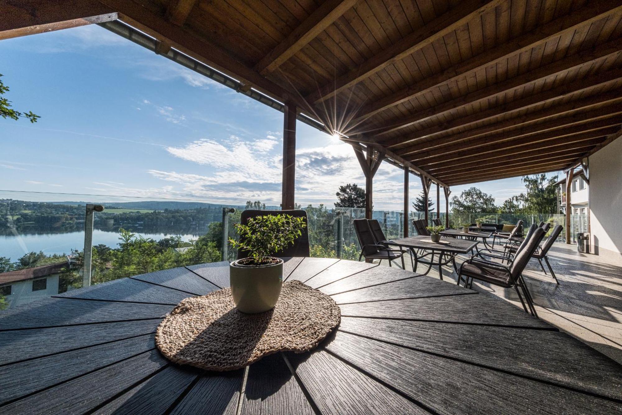 Penzion Kozi Horka U Brnenske Prehrady Brünn Exterior foto