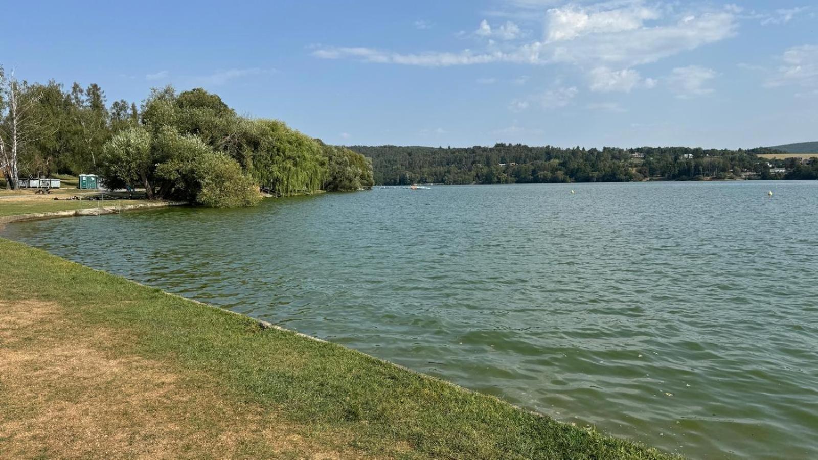 Penzion Kozi Horka U Brnenske Prehrady Brünn Exterior foto